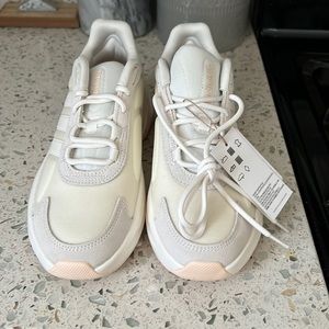 NWT adidas ozelle sneakers. Women's size 8.5